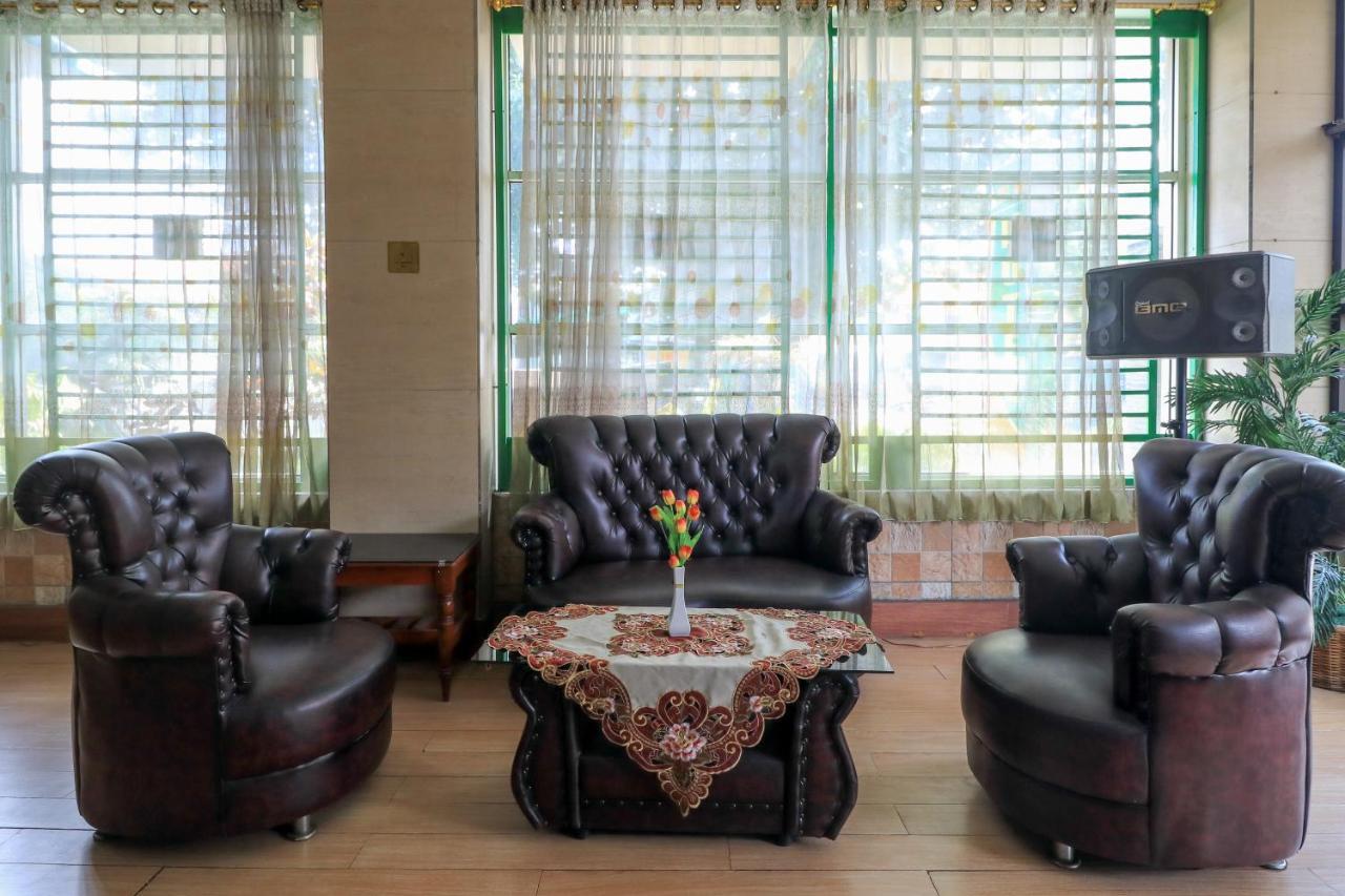 Hotel Prisma Сидоарджо Екстериор снимка