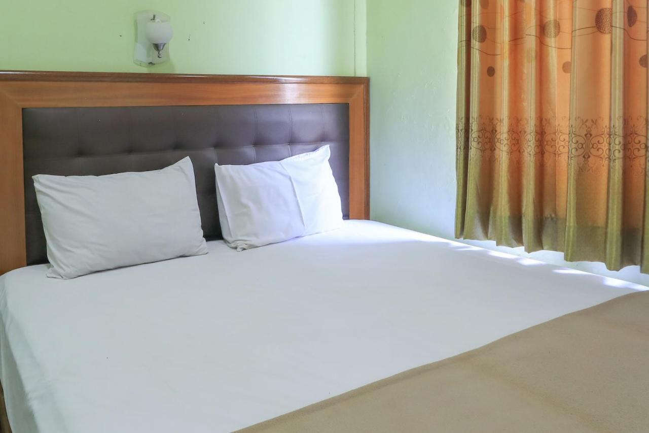 Hotel Prisma Сидоарджо Екстериор снимка