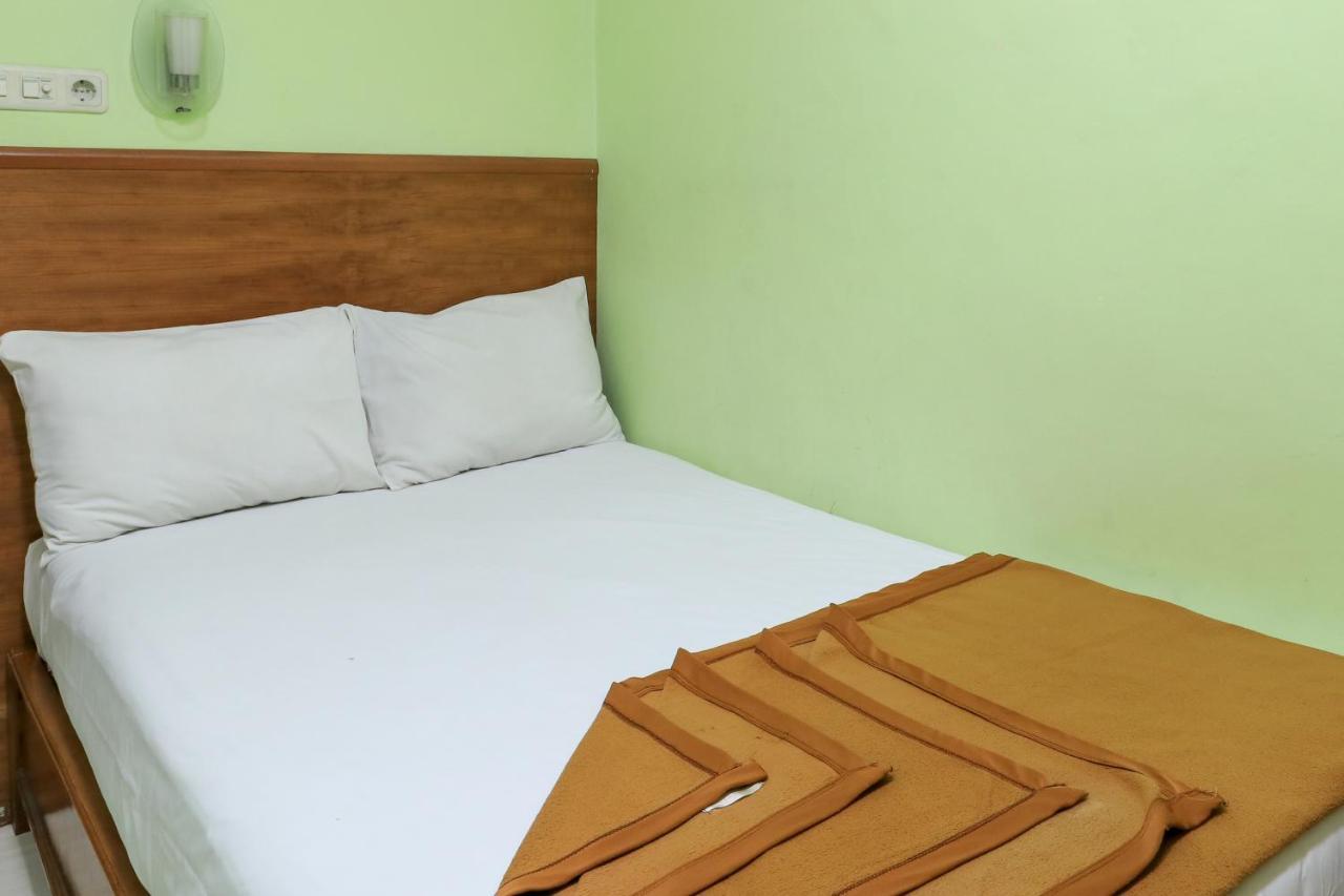 Hotel Prisma Сидоарджо Екстериор снимка