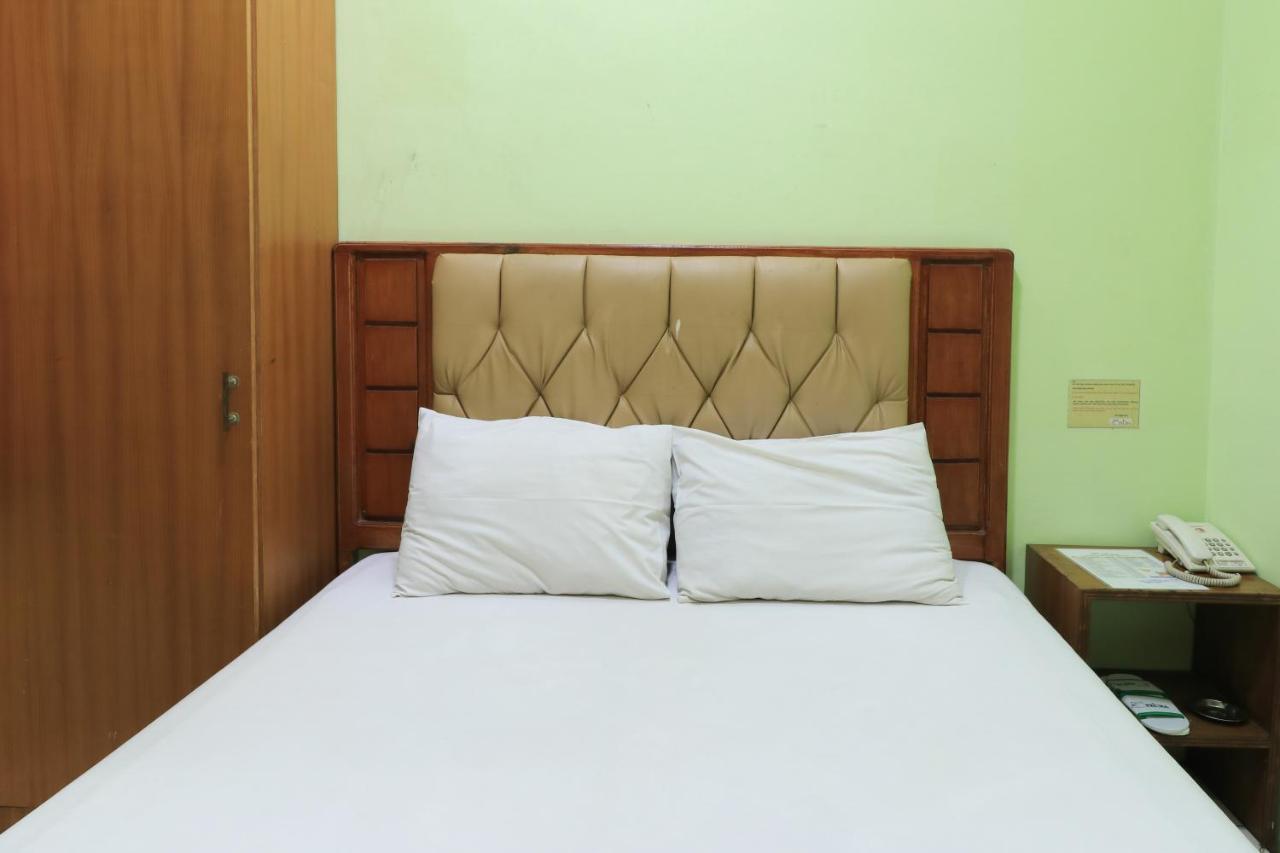 Hotel Prisma Сидоарджо Екстериор снимка